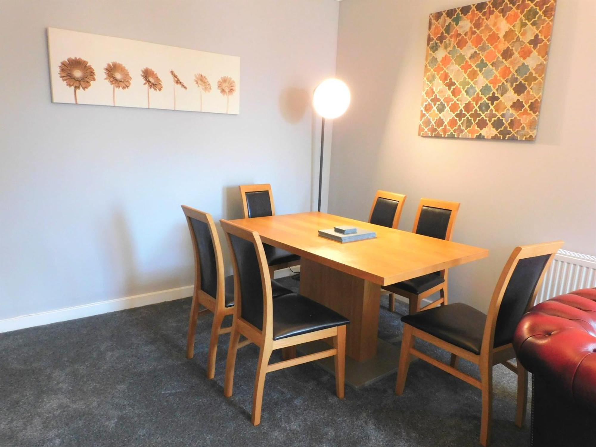 City Centre 2 Bedroom Apt, Close To M8 & Tourist Attractions Glasgow Kültér fotó